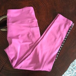 Zyia Light N Tight Bright Lilac with piping and pocket, size 8-10